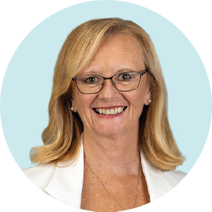 Dr Shirley Bowen